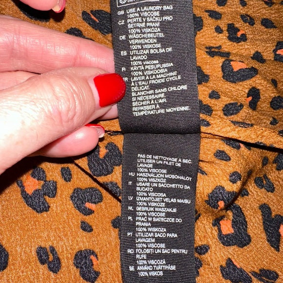 & Other Stories Brown and Black Animal Leopard Print Wrap Dress Midi Size US 6 - Picture 10 of 11